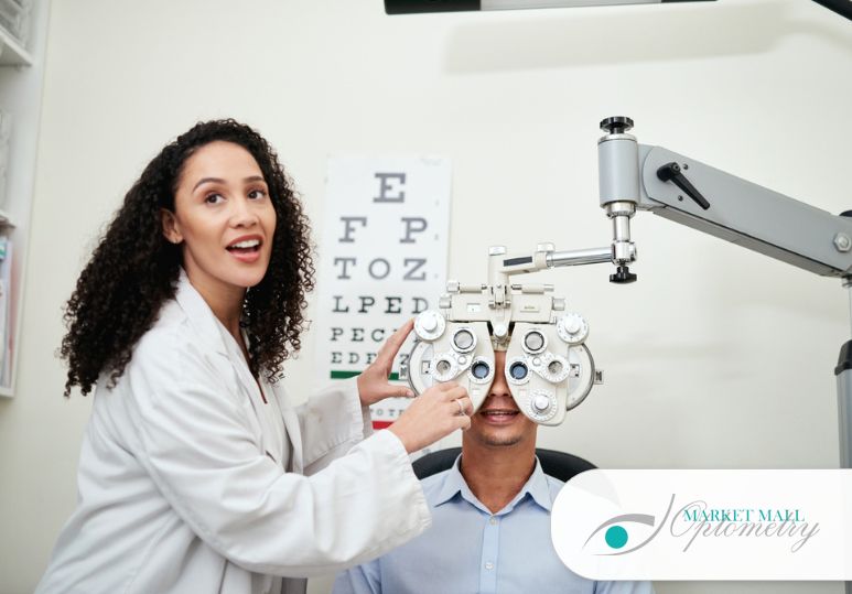 What Happens During a Comprehensive Eye Exam? An Experienced Optometrist Explains